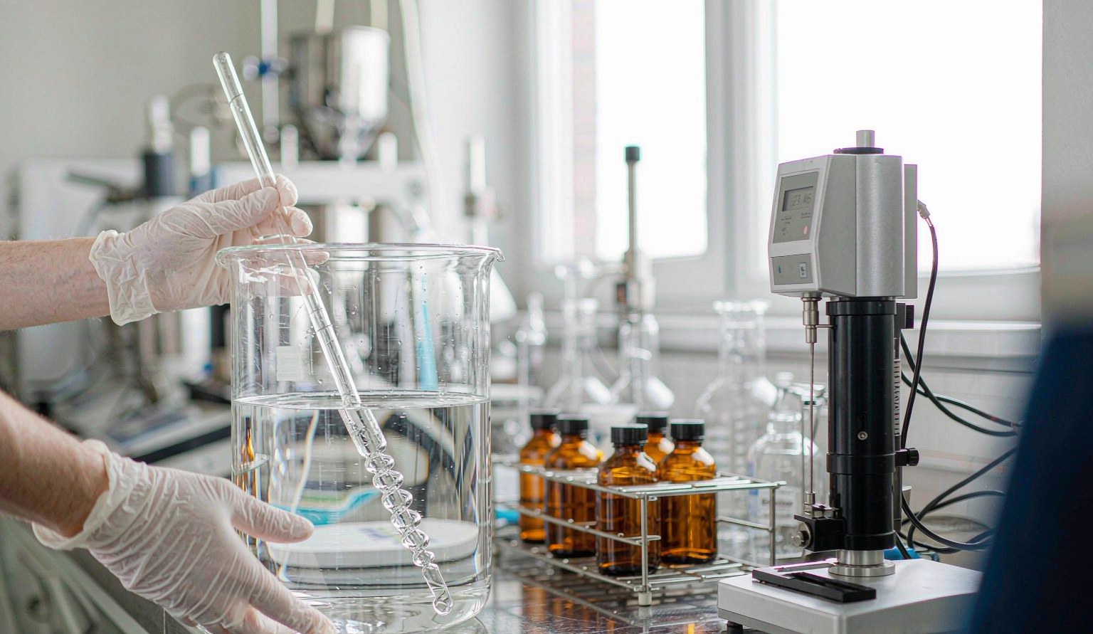 Propylene Glycol Grades Explained: USP, EP and Technical Grades for Industrial Buyers